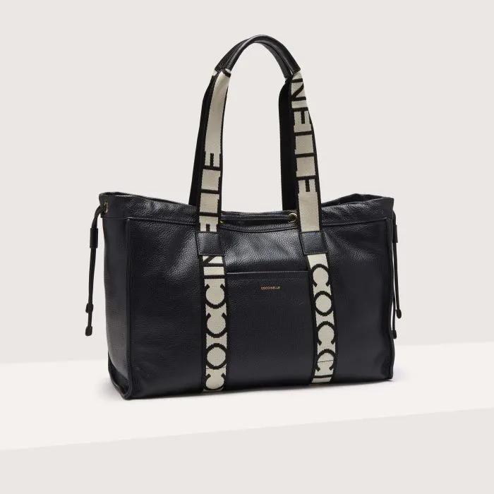 Coccinelle 2day Signature Large