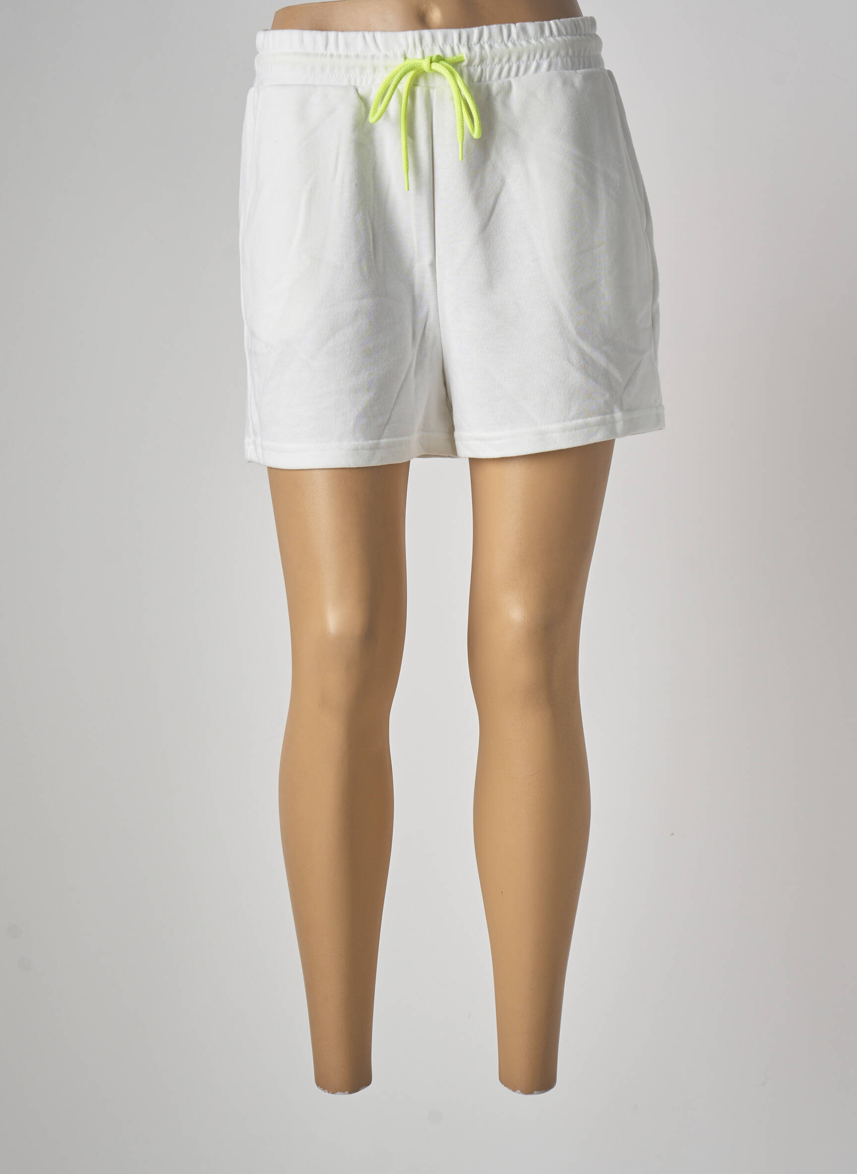Pieces Shorts 1 Femme couleur blanc