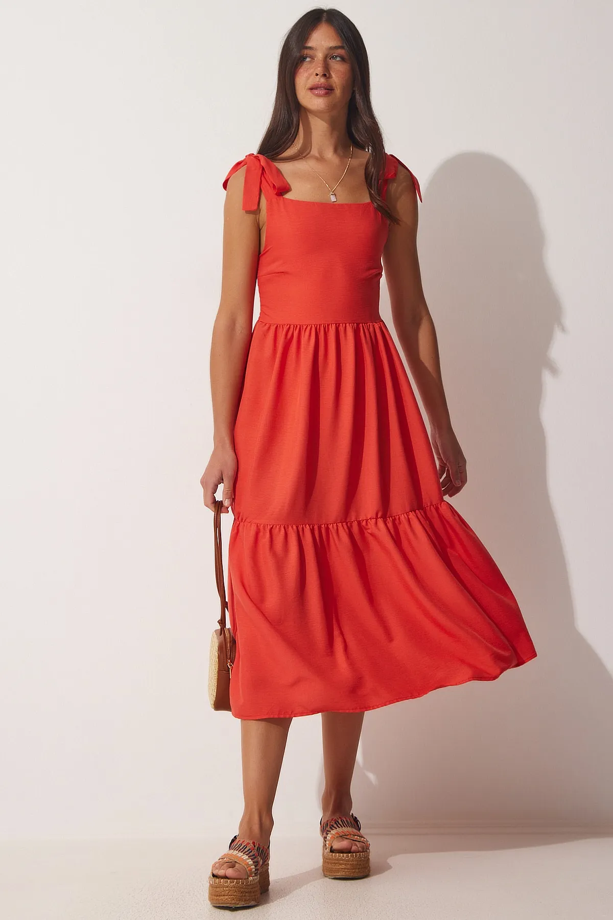 Happiness İstanbul  Damen-Sommerkleid aus Popeline mit Granatapfelblüten-Trägern ZH00030