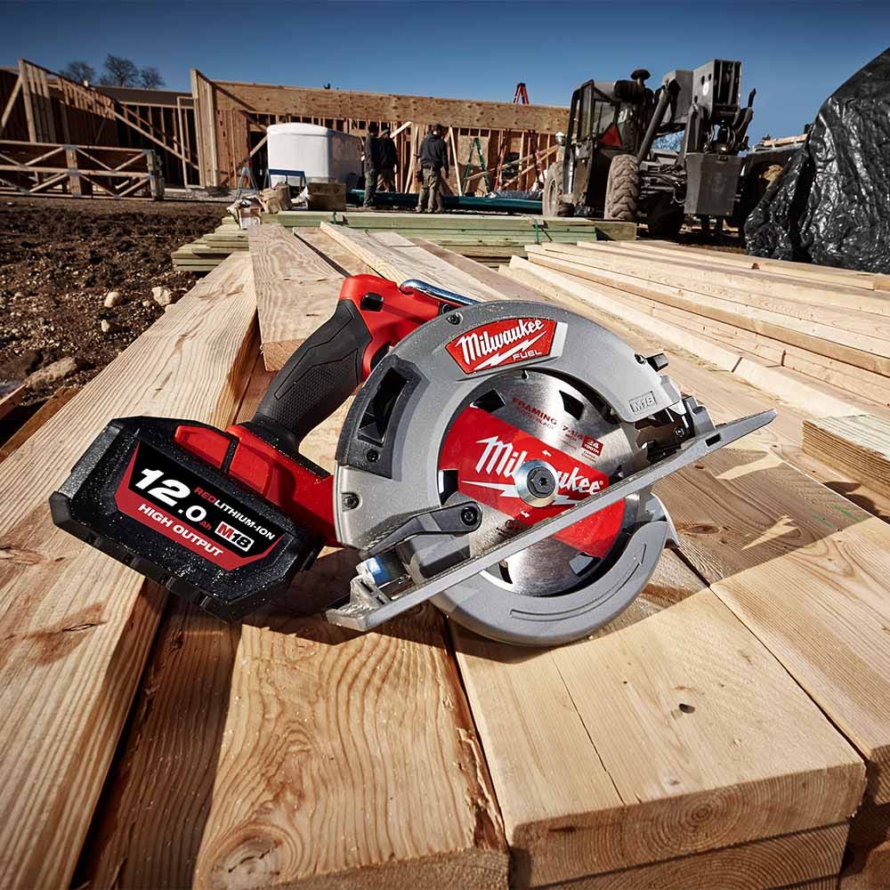 MILWAUKEE 18V Fuel 184mm Circular Saw M18FCS66-0