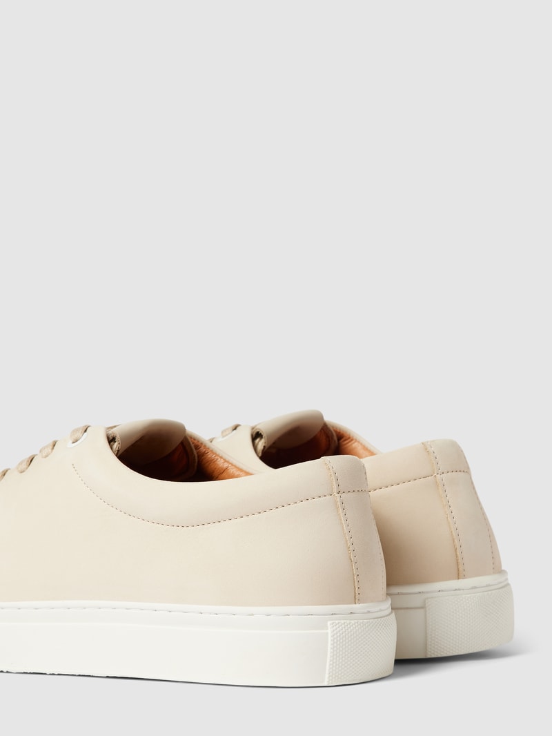 Sneaker mit Schnürverschluss Modell 'LAURO' in beige
