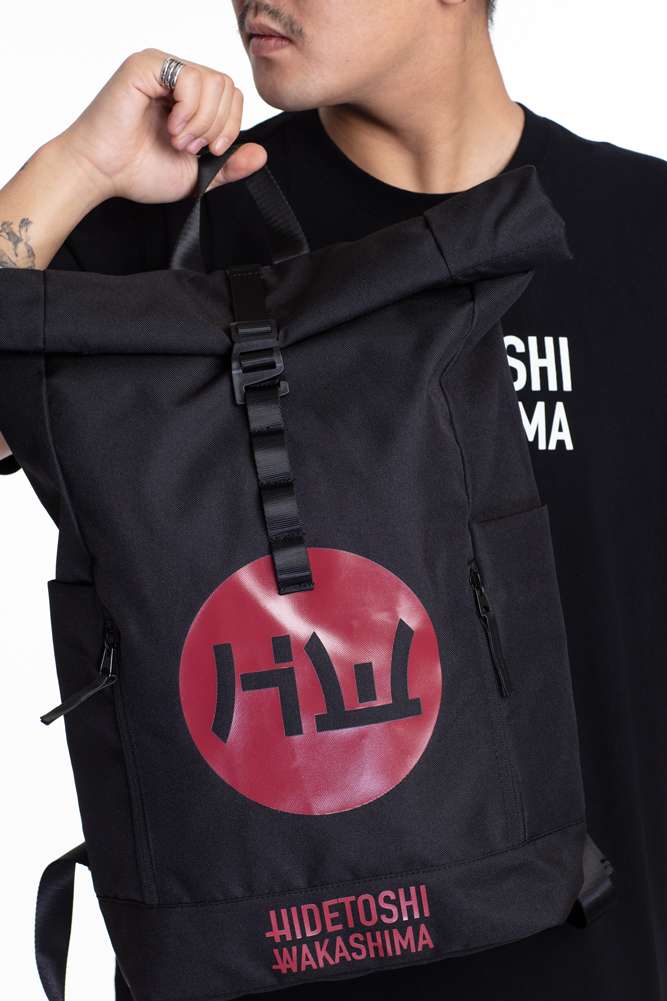 HIDETOSHI WAKASHIMA 