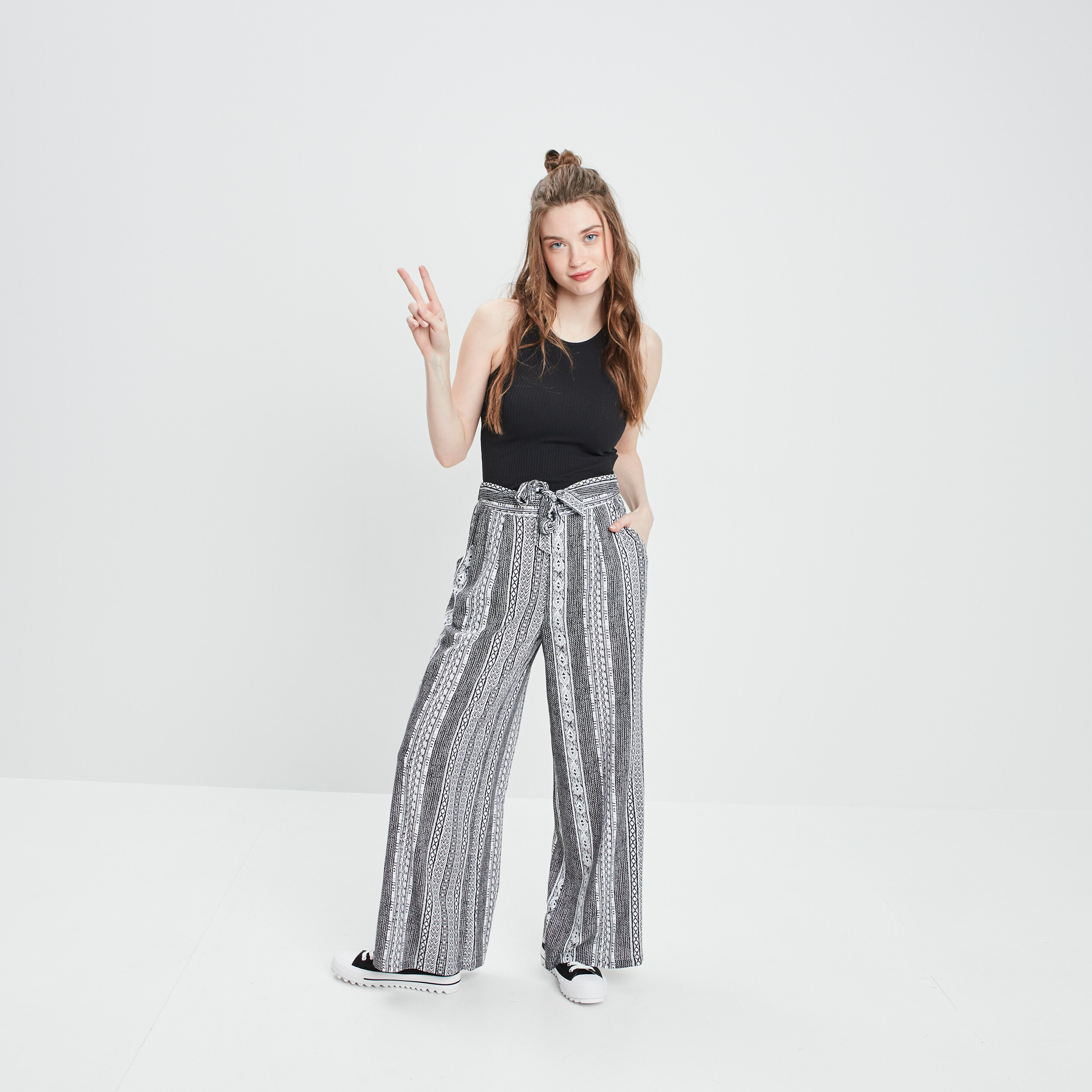 Pantalon large fluide noir femme | La Halle