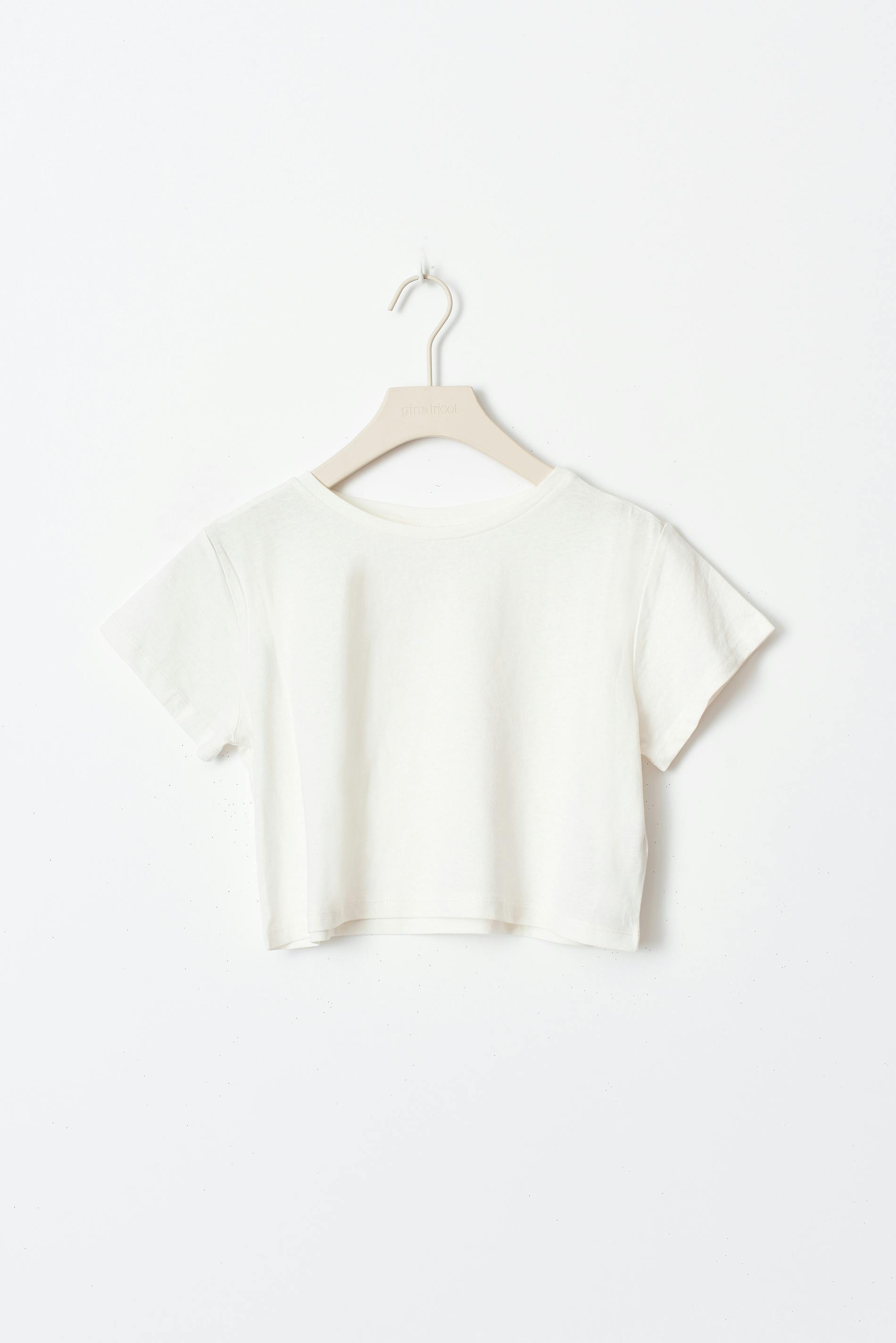 Y cropped tee