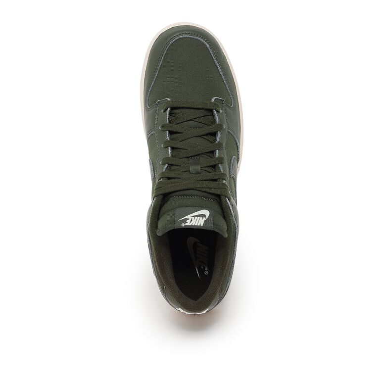 NIKE Dunk Low Premium 
