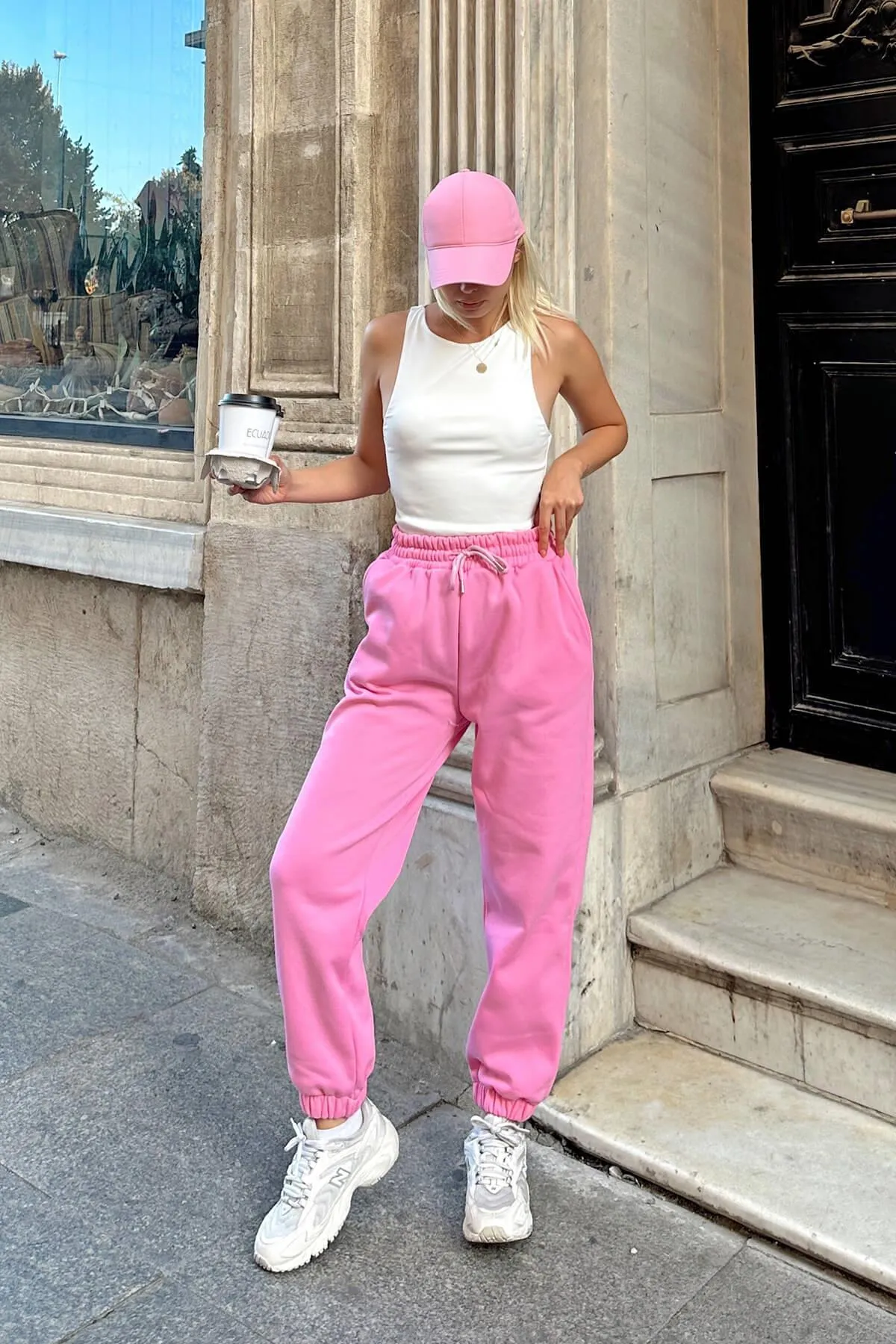 Swist  Rosa Damen-Jogginghose mit hoher Taille und elastischem Bund innen