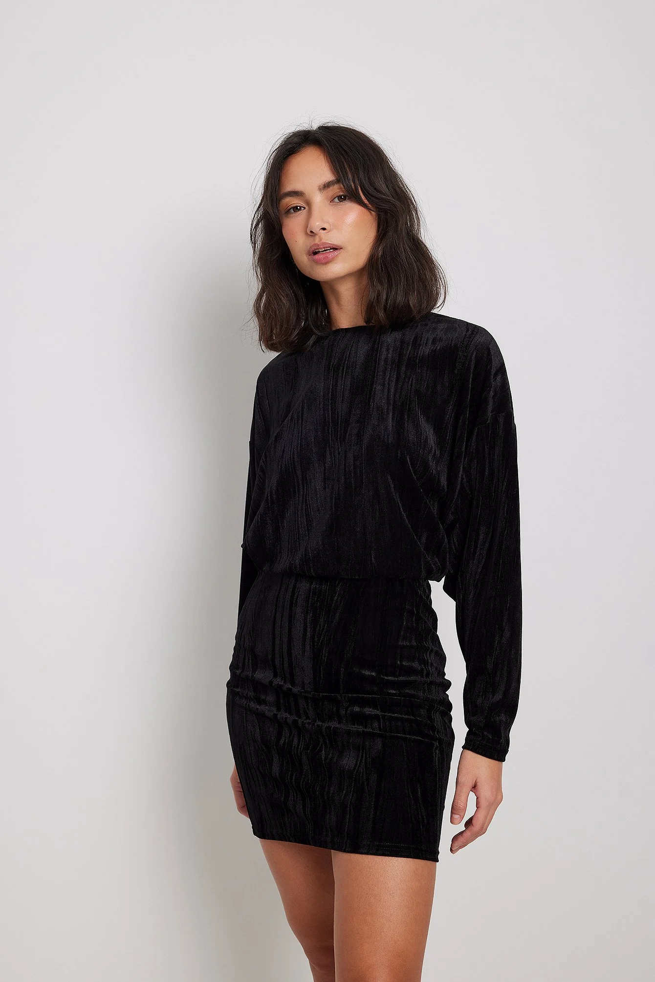 Lockeres Minikleid aus Samt