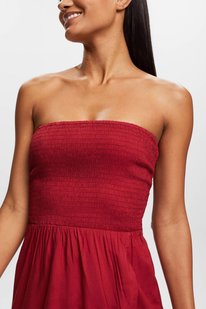 Gesmoktes Schlauchkleid in Midilänge