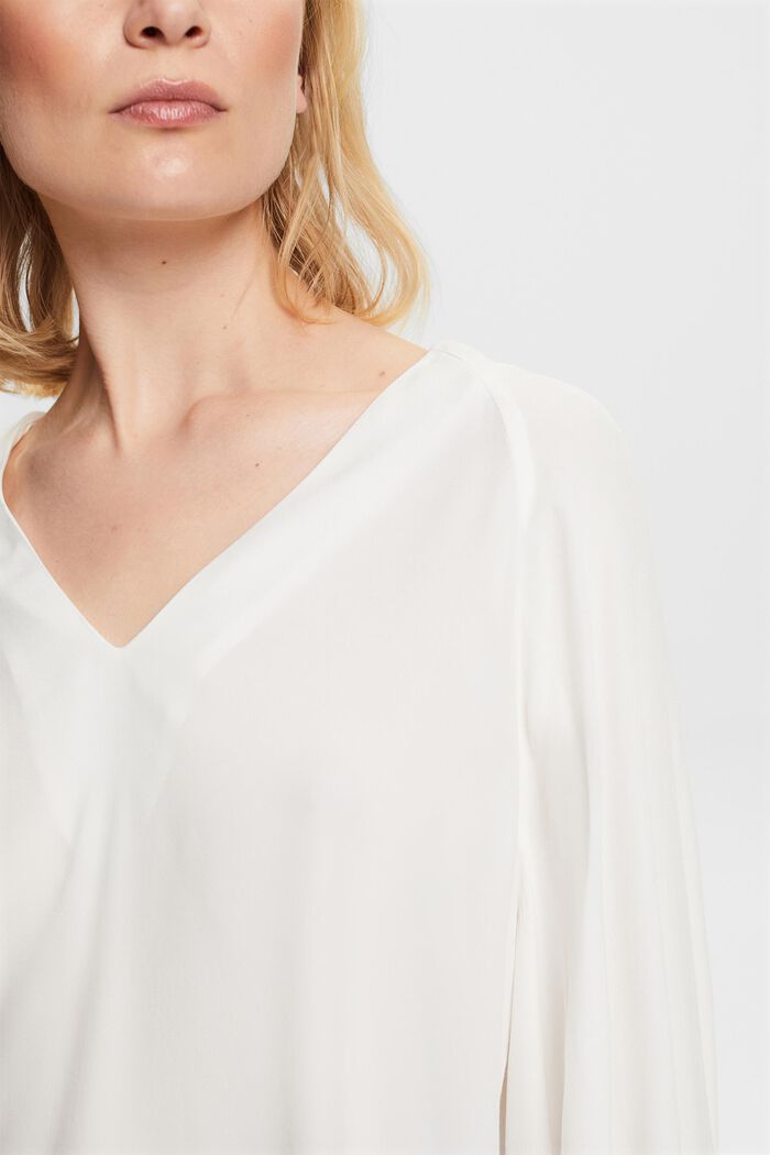 Bluse mit V-Ausschnitt
