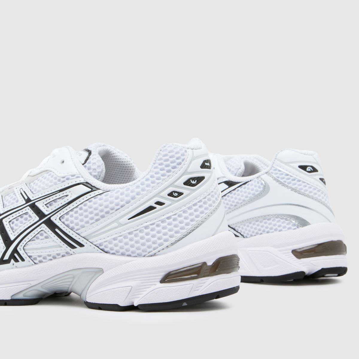 ASICS gel-1130 träningsskor i vitt och svart