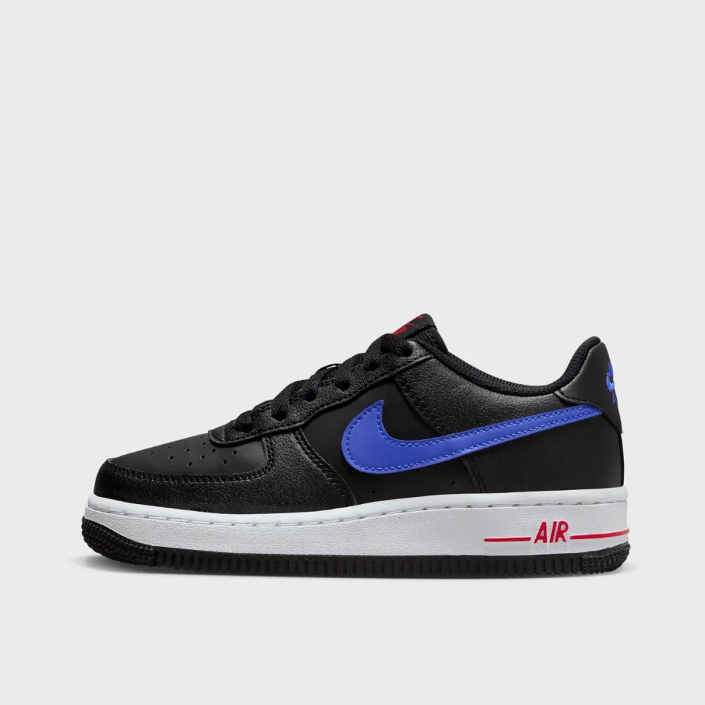 Nike Air Force 1 FV0367-001 / schwarz