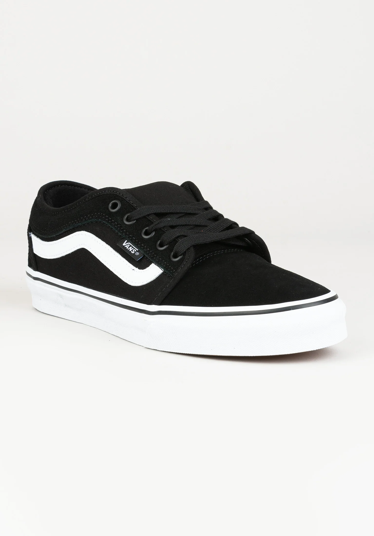 Chukka Low Sidestripe
