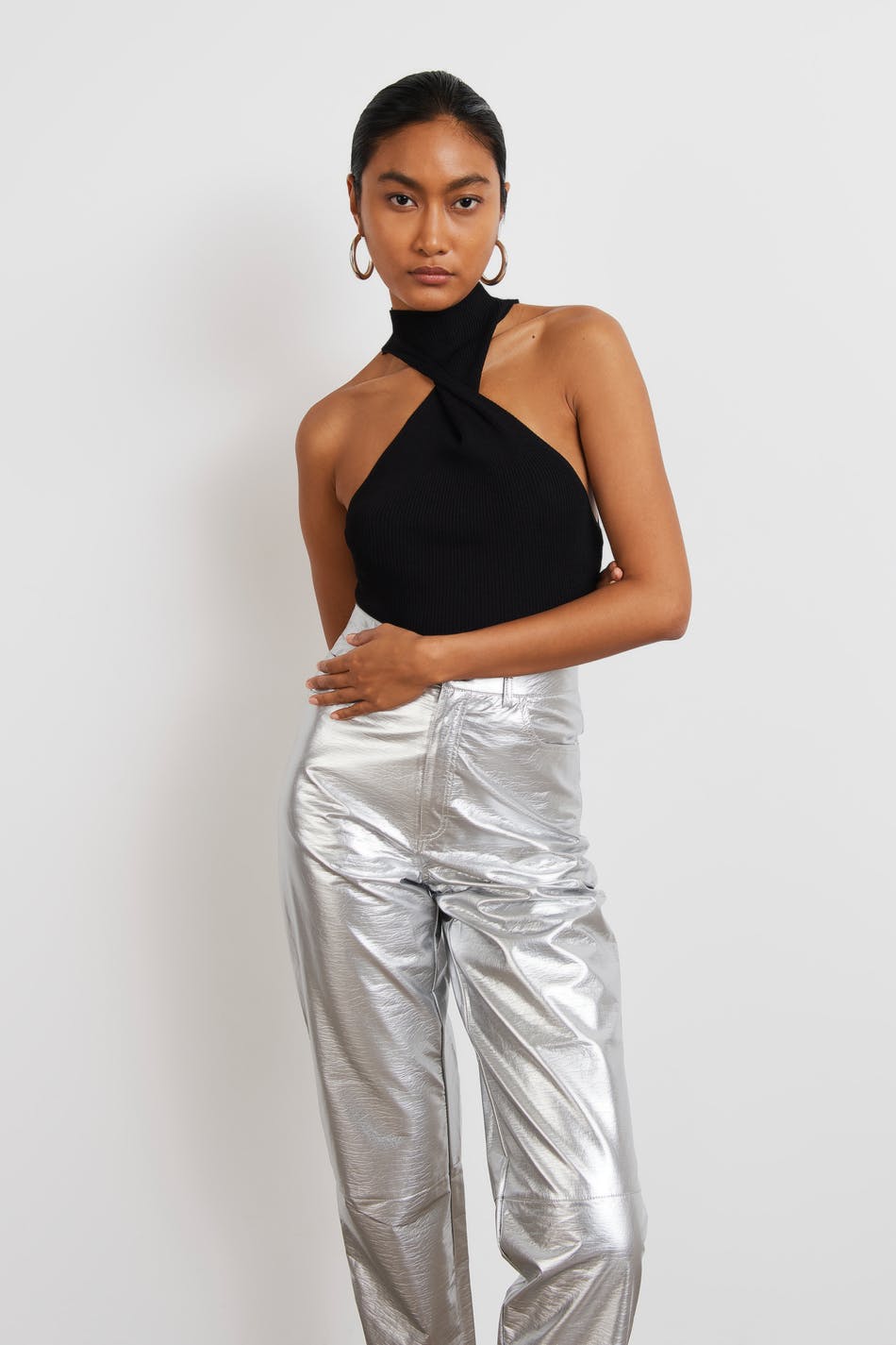 Twist knitted top