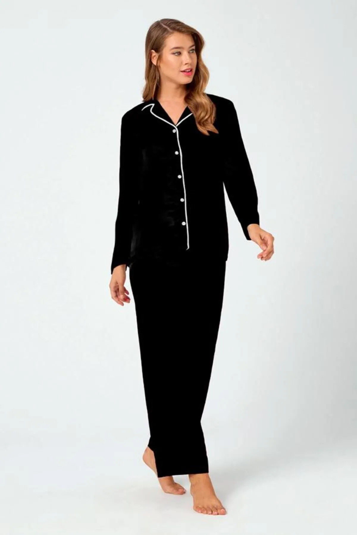 Cottonhill  Schwarzes Damen-Pyjama-Set aus Baumwolle mit Knopfleiste vorne