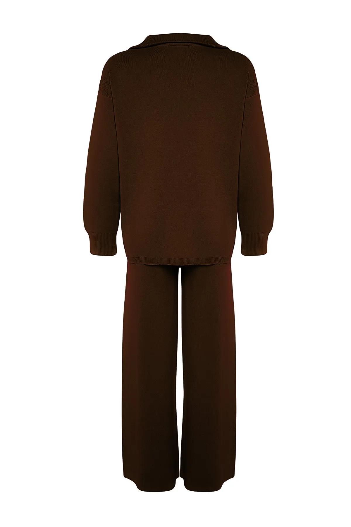 Trendyol Collection  Braunes Strickoberteil und -unterteil im weiten Schnitt TWOAW24AU00010