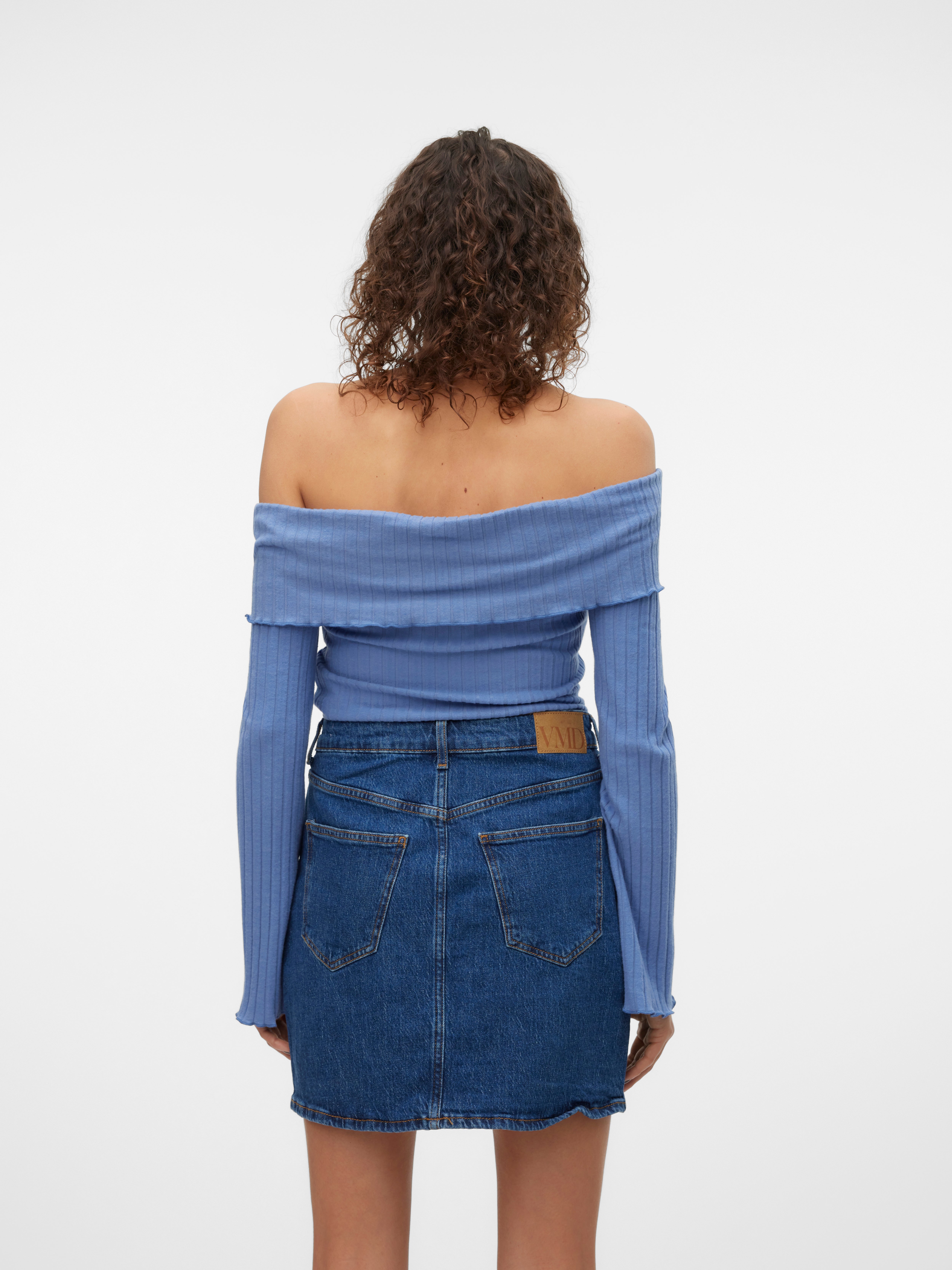 VMAURA Top