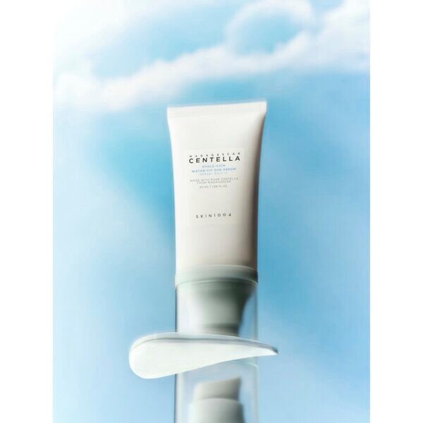 SKIN1004 Madagascar Centella Hyalu-Cica Sun Serum 50ml