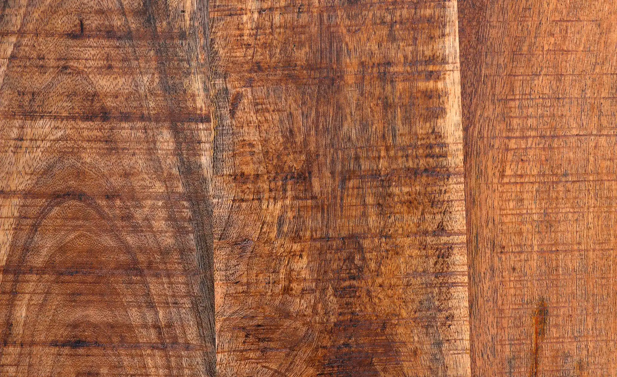 Woodford TV-Board Sora