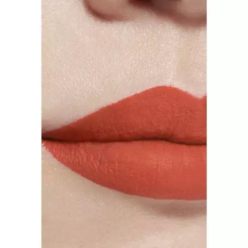 ROUGE ALLURE LIQUID VELVET Ultra long-lasting, intense matte liquid lipstick