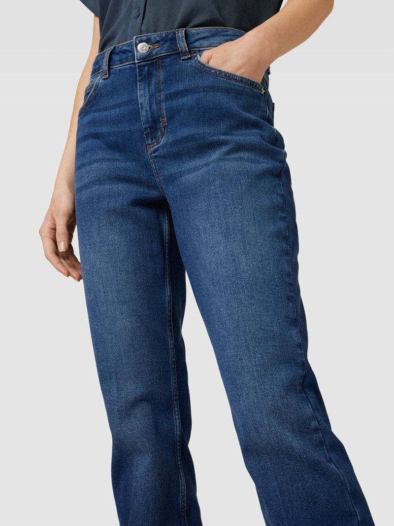 Jeans mit Label-Patch in jeans