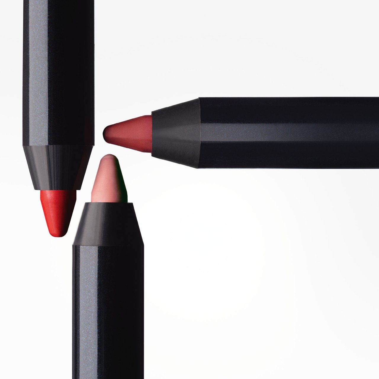 DIOR CONTOUR ROUGE DIOR NICHT ABFÄRBENDER LIPPENKONTURENSTIFT – INTENSIVE COUTURE-FARBE – LANGER HALT