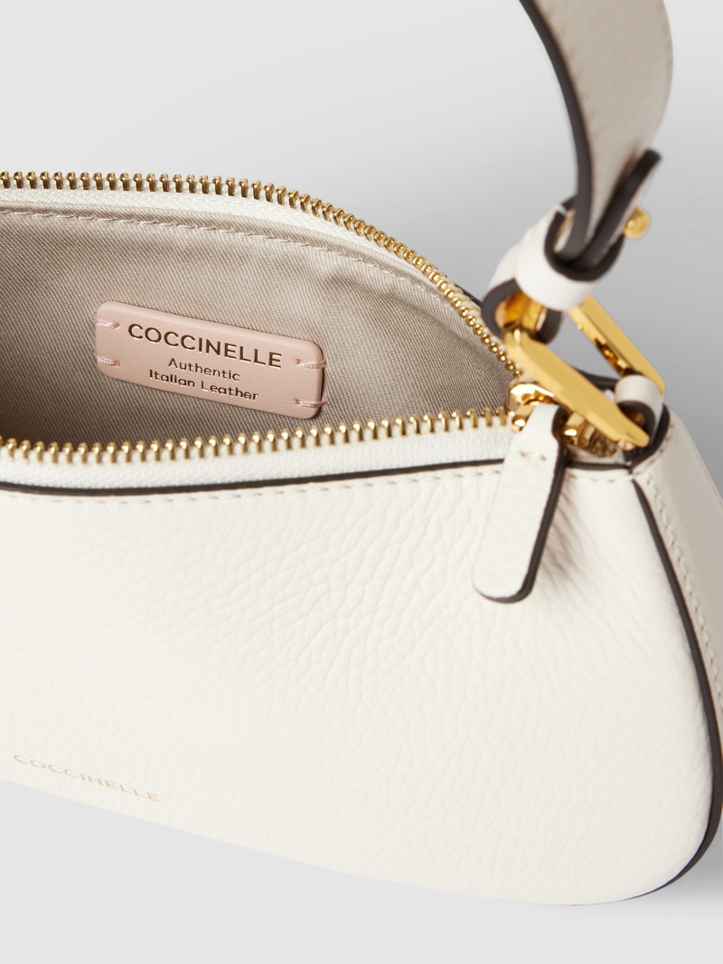 Handtasche mit Strukturmuster Modell 'MERVEILLE' in weiß