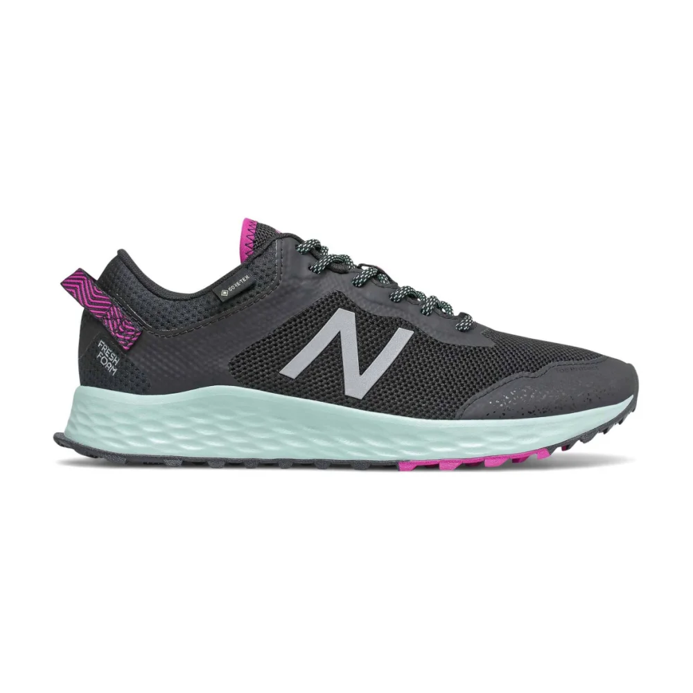 New Balance Fresh Foam Arishi Trail WTARISGB / schwarz