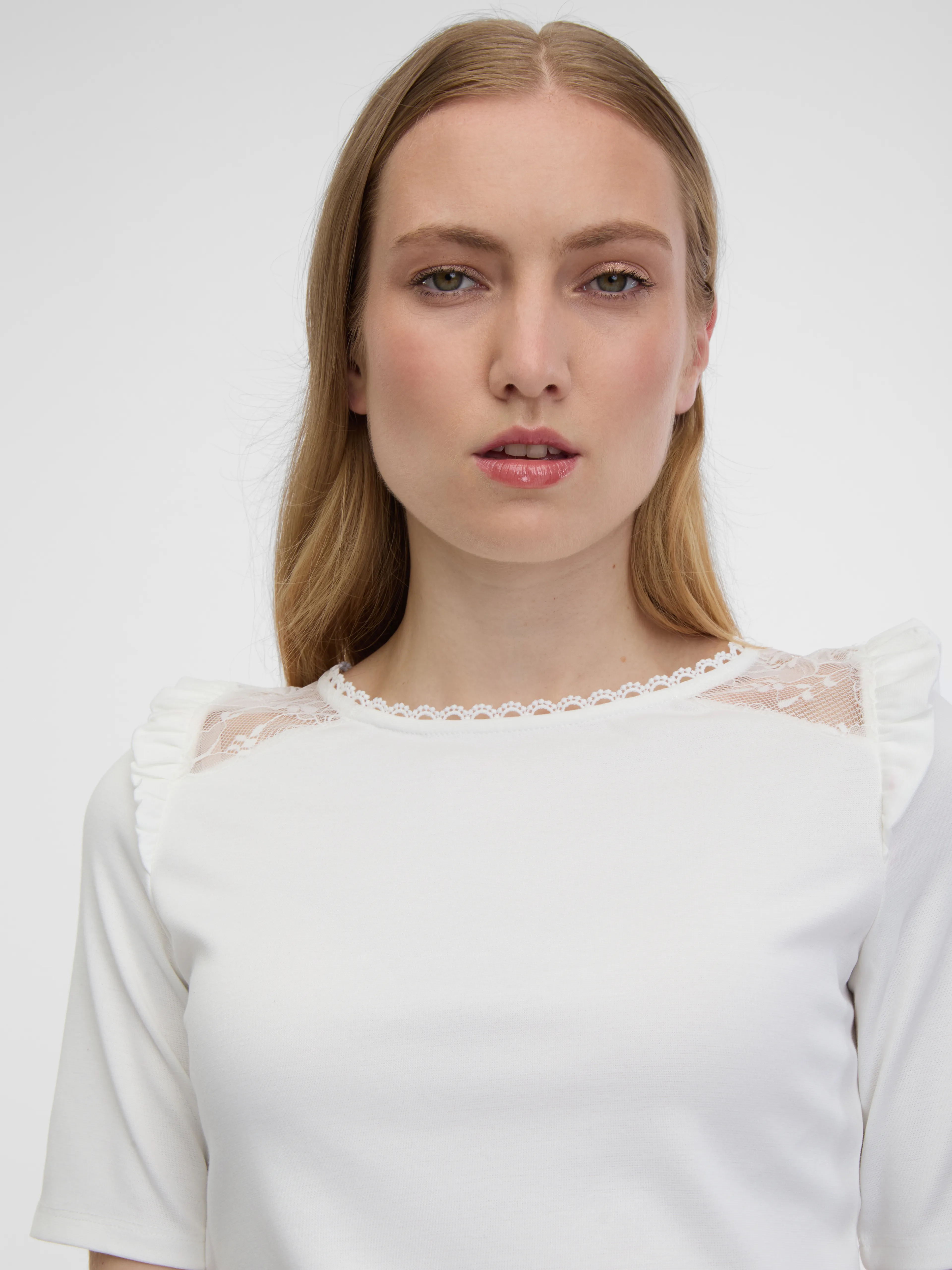 Weißes Damenshirt mit Rückenschlitz ORSAY