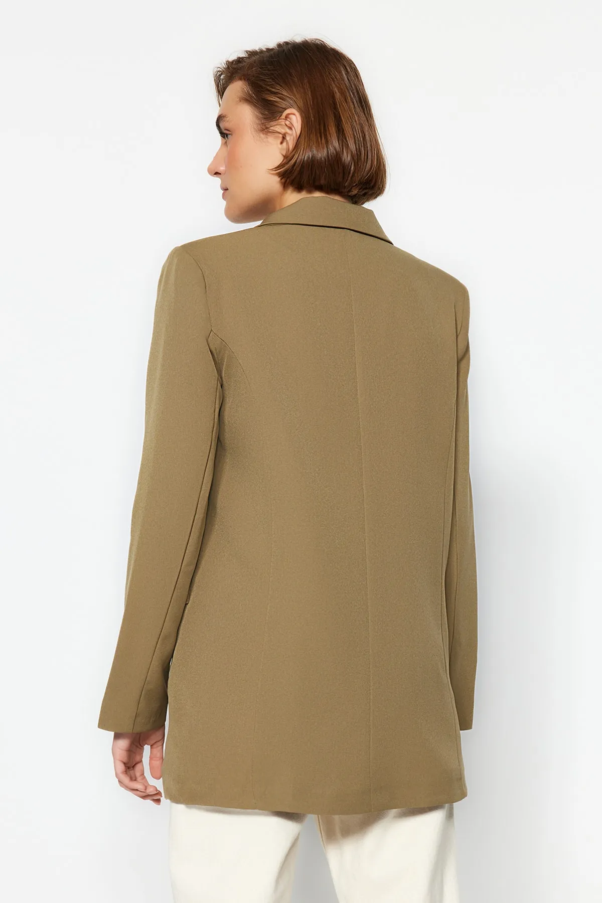 Trendyol Collection  Hellkhakifarbene, gefütterte, geknöpfte, gewebte Blazerjacke TWOAW22CE0167