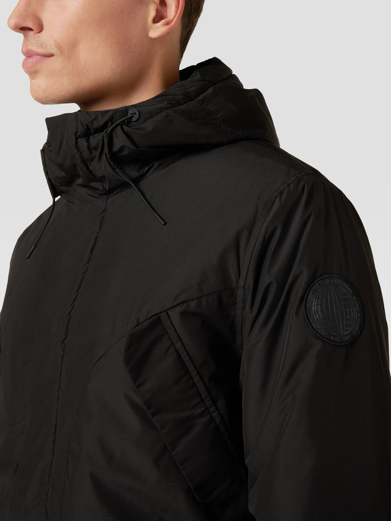 Mantel mit Label-Patch Modell 'HECTOR' in schwarz