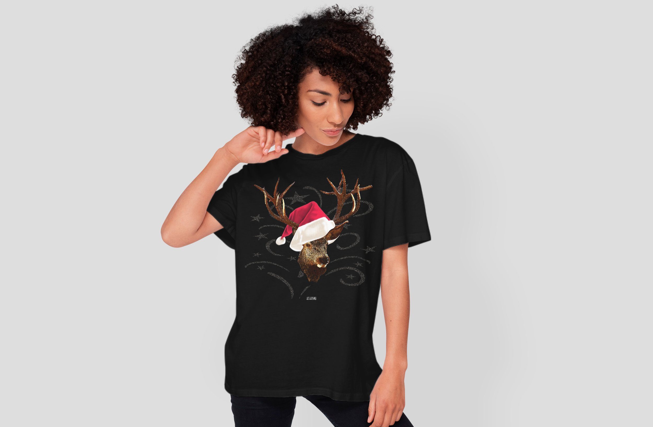 Art & Detail Shirt T-Shirt Weihnachten Design Hirsch mit Weihnachtsmütze Hirsch, Geschenk, Weihnachten