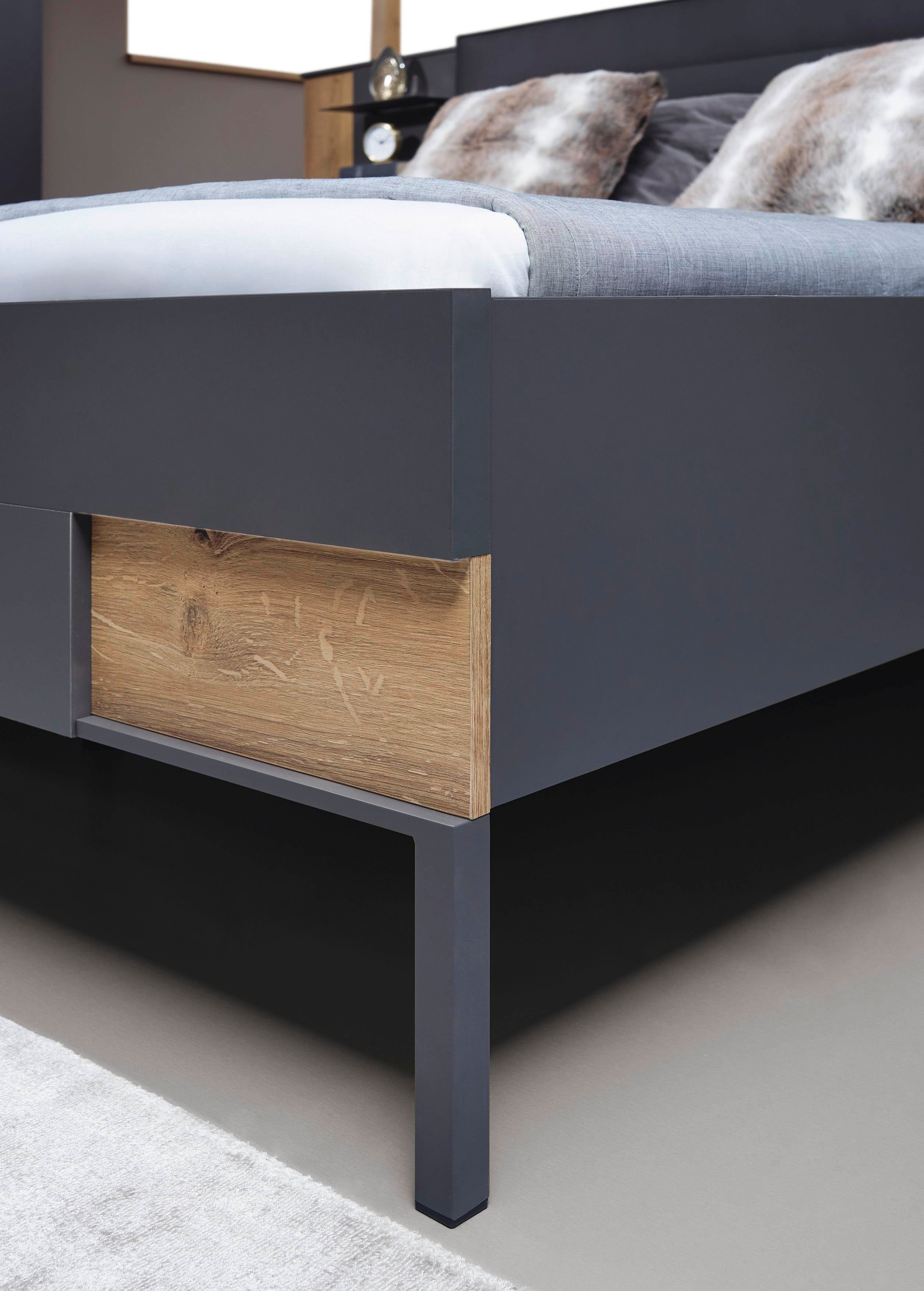 rauch Bettanlage Valetta, (Set 5-tlg) Bett, 2 Nachttische, 2 Paneele, optional mit Beleuchtung