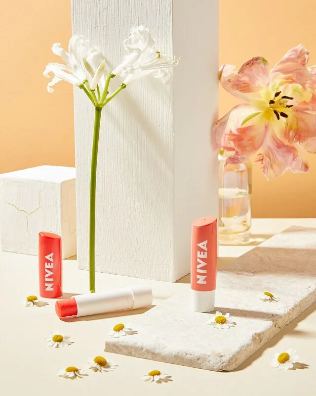 Nivea Lip Care Ροδάκινο Θρεπτικό Κραγιόν
