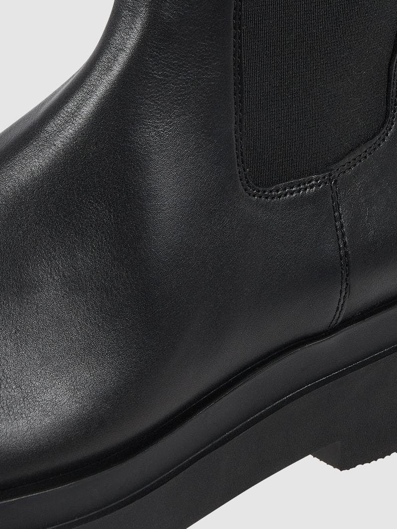 Boots aus Leder in schwarz