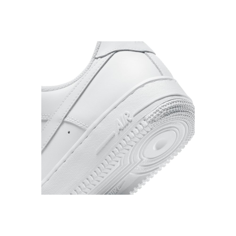 Nike Air Force 1 07 WMNS DD8959-100 / weiss