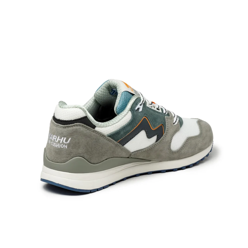 Karhu Synchron Classic F802675 / grün