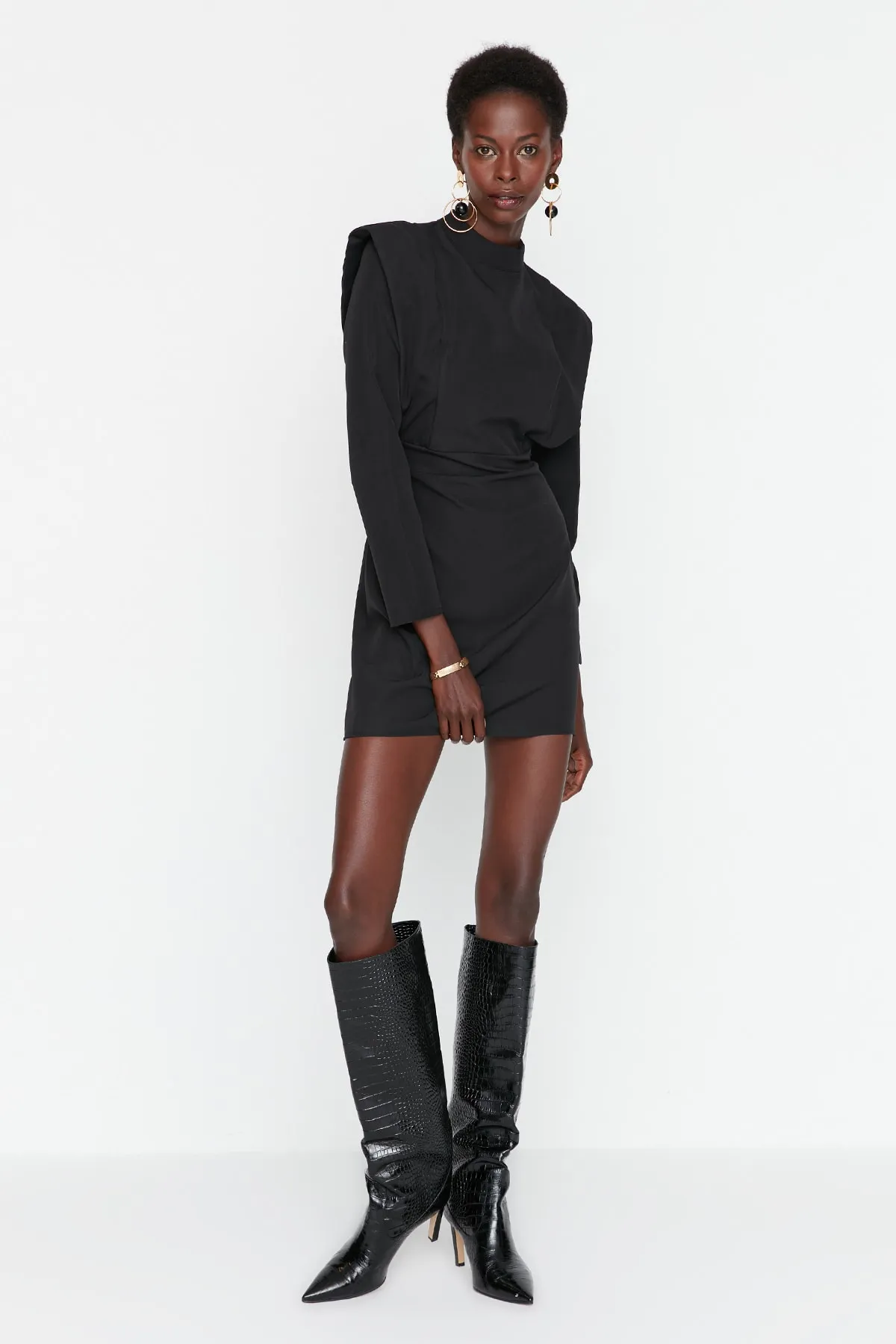 Trendyol Collection  Schwarzes Mini-Webkleid TWOAW23EL00900