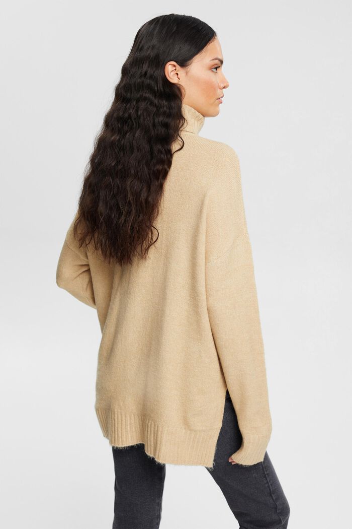 Rollkragenpullover aus Strick