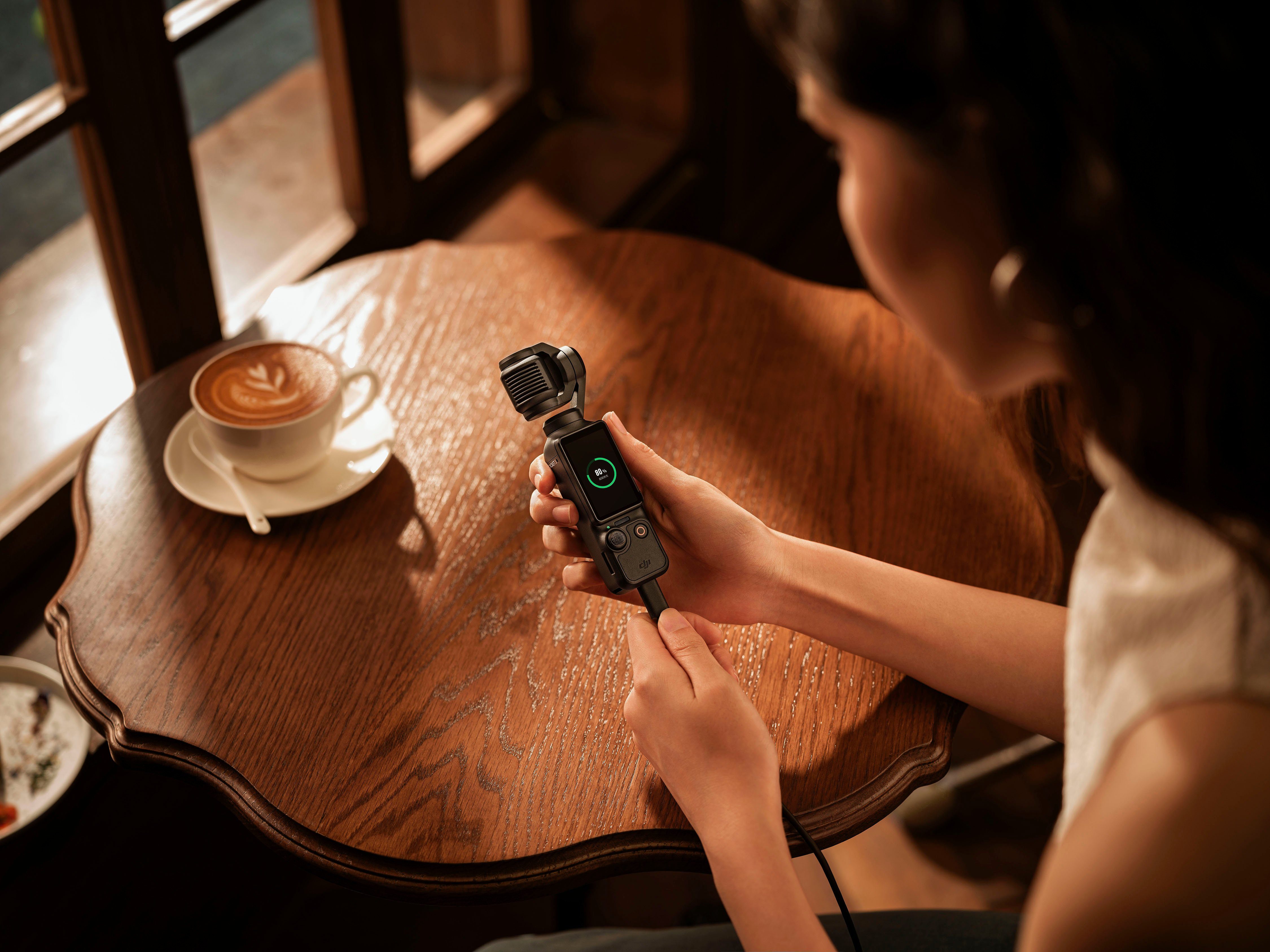 DJI Osmo Pocket 3 Camcorder (4K Ultra HD, Bluetooth)
