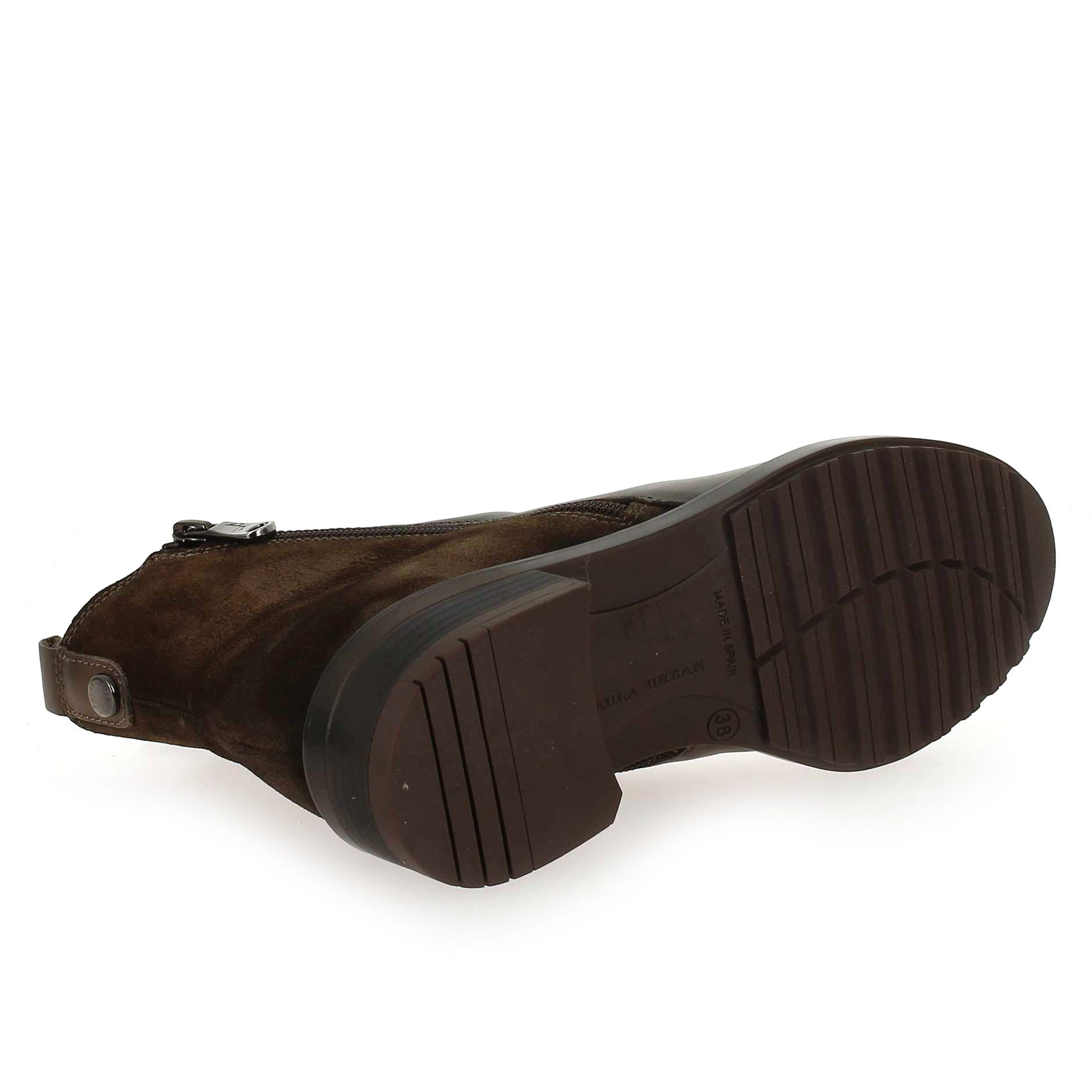 Paula Urban  9550 - Taupe