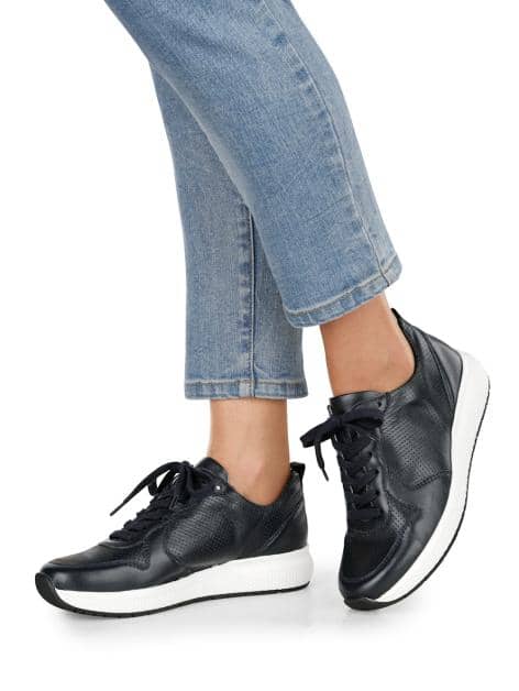 Sportschuh mit Shock-Absorber