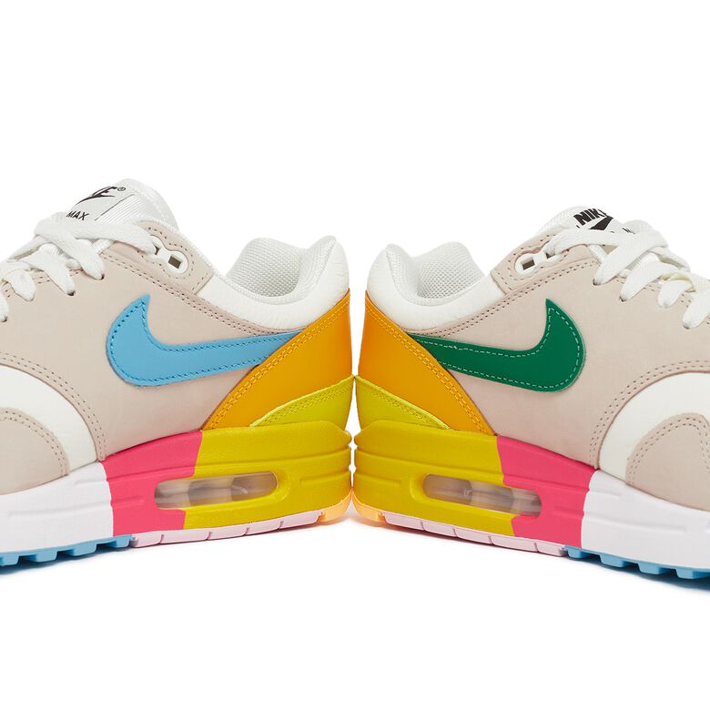 NIKE Wmns Air Max 1 