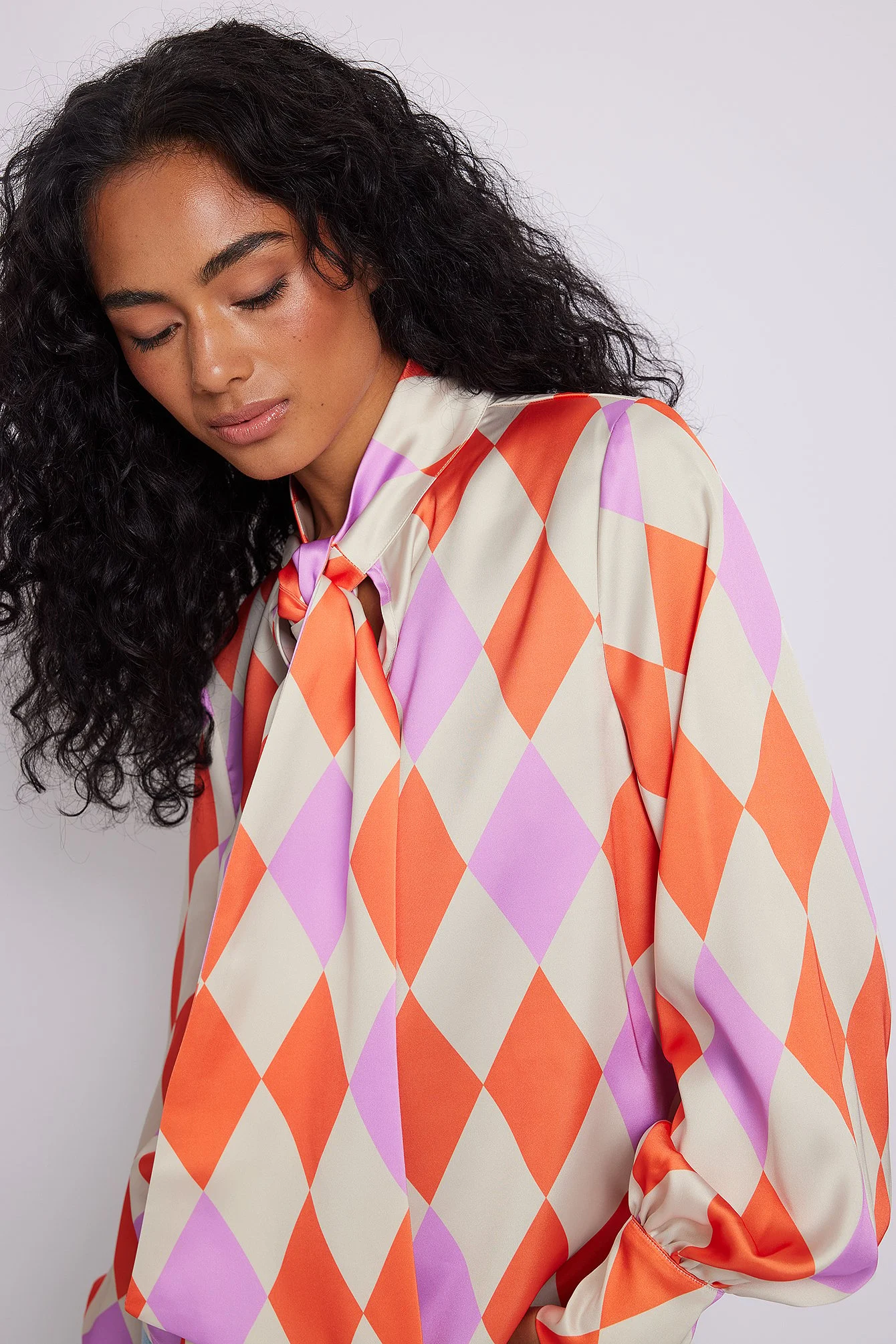 Bedruckte Satin-Schluppenbluse