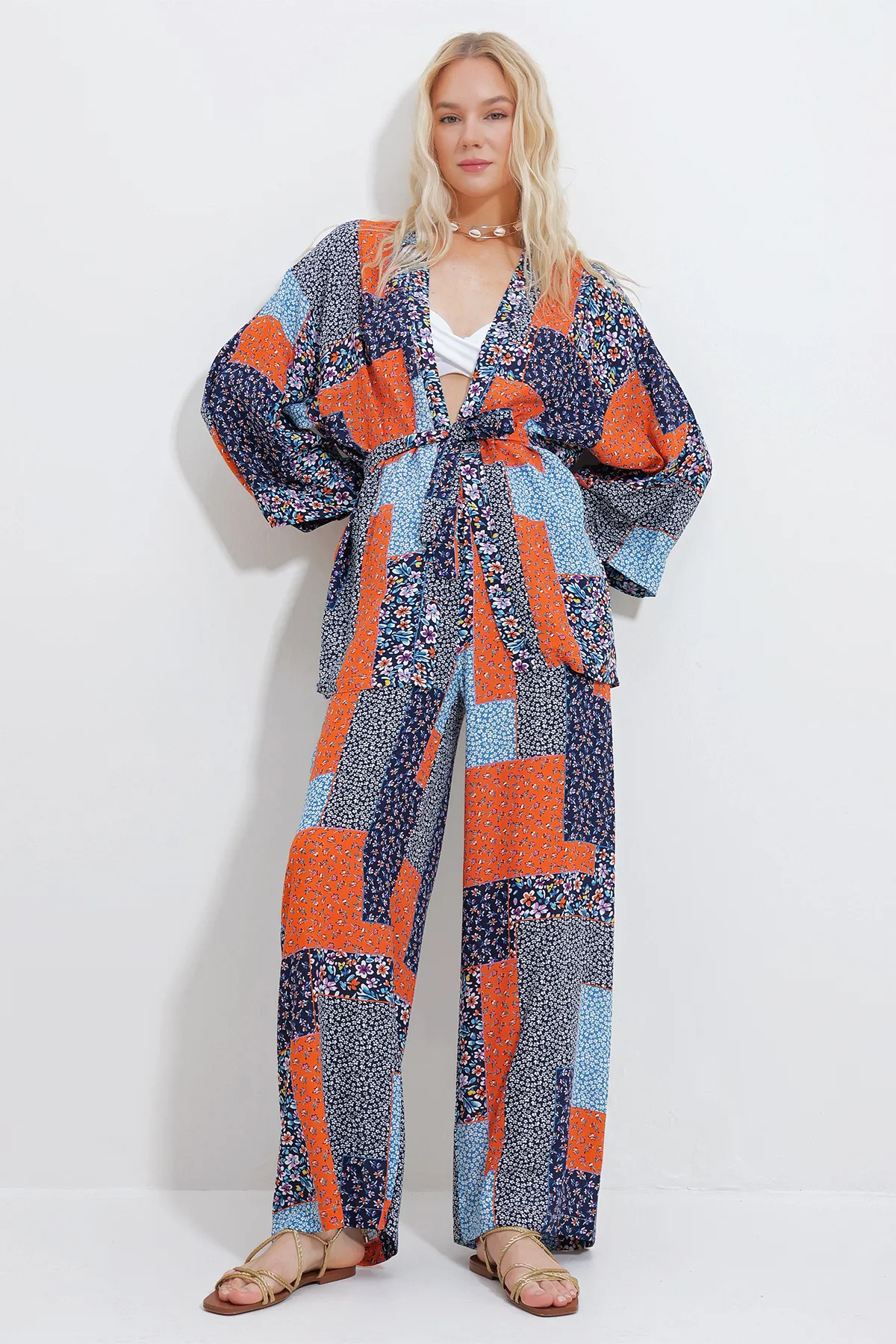 Trend Alaçatı Stili  Marineblau-Orangefarbenes Kimono-Jacken- und Palazzo-Hosen-Set für Damen ALC-X11594