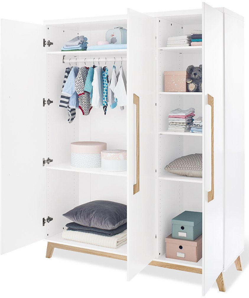 Pinolino® Babyzimmer-Komplettset Hilda & Riva, (Set, 3-St., Hausbett, Wickelkommode, Kleiderschrank), breit groß; mit Hausbett, Wickelkommode & 3-trg. Kleiderschrank