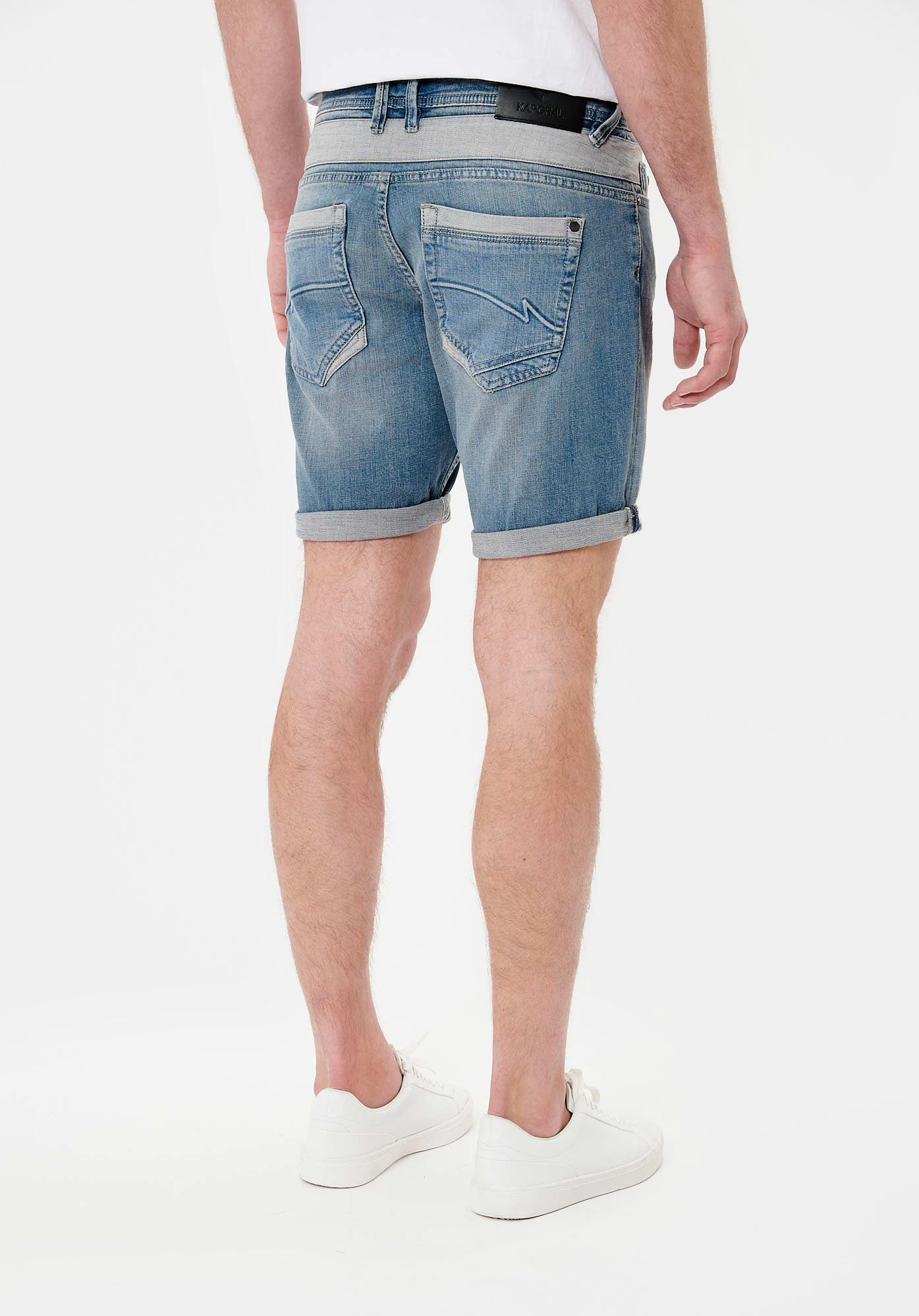 TALBO  Short en jean straight Homme