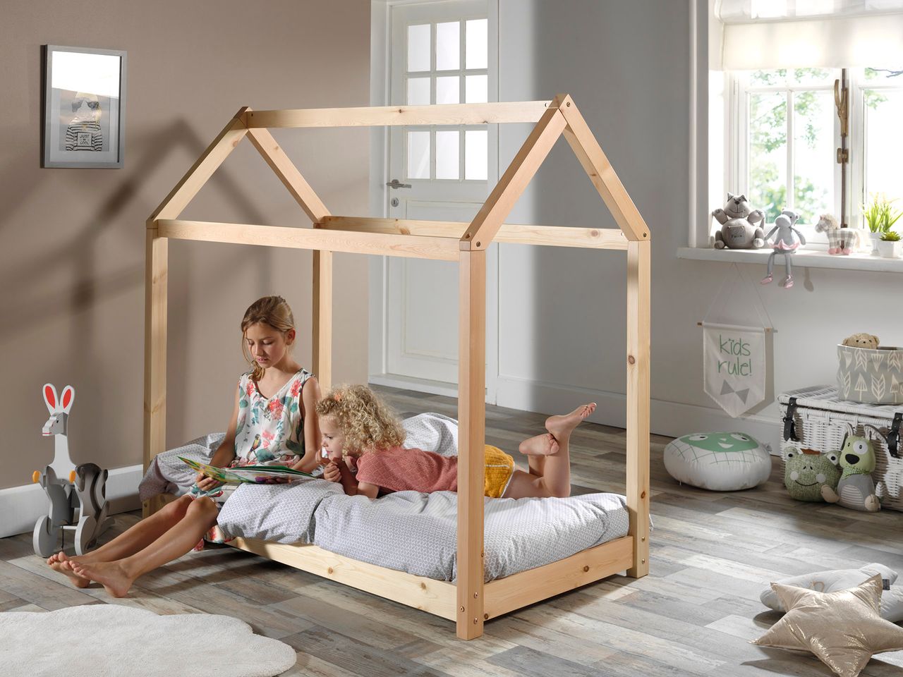 VIPACK Hausbett Liegefläche 70 x 140 cm natur