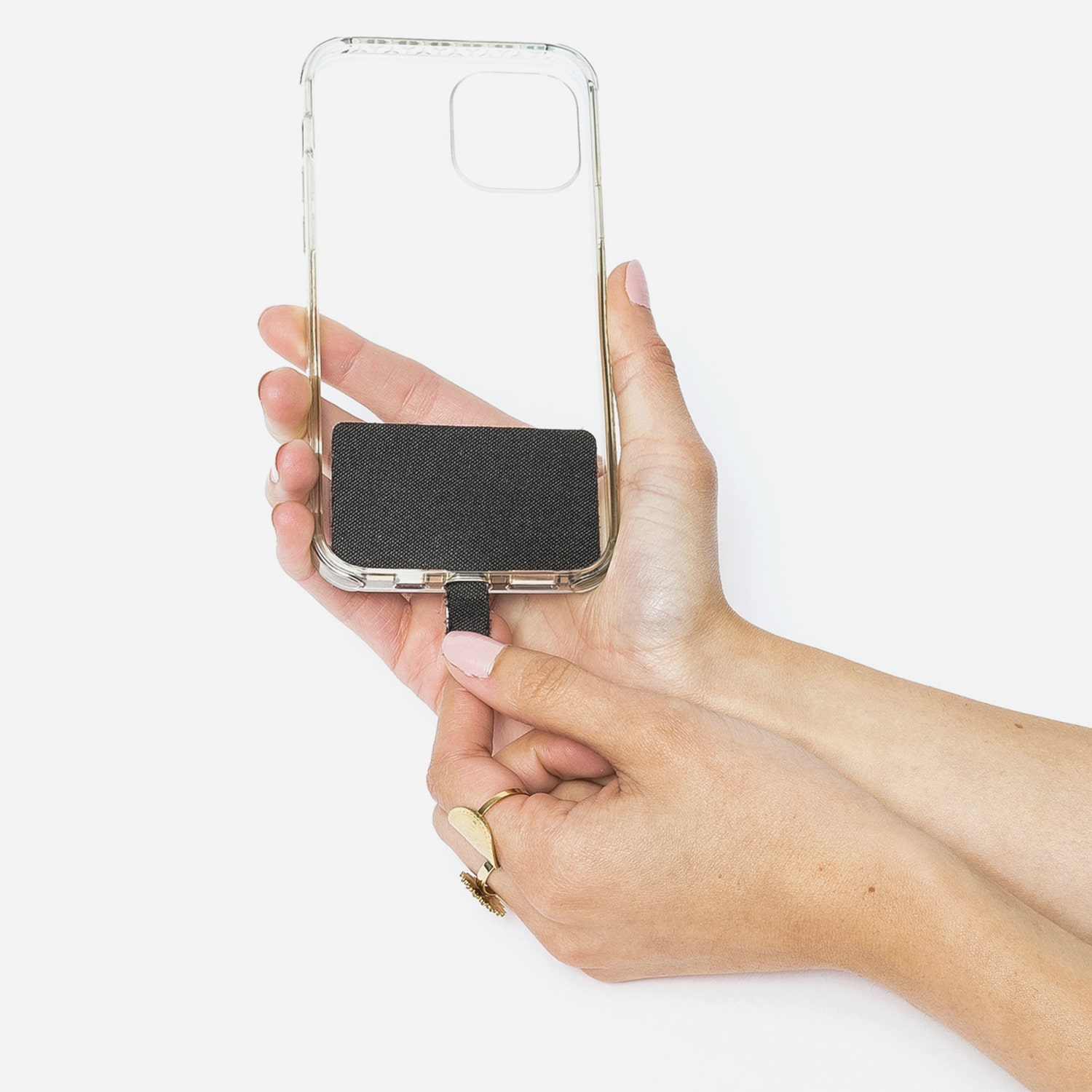 Chaîne bijou TEXTO noire pour téléphone portable