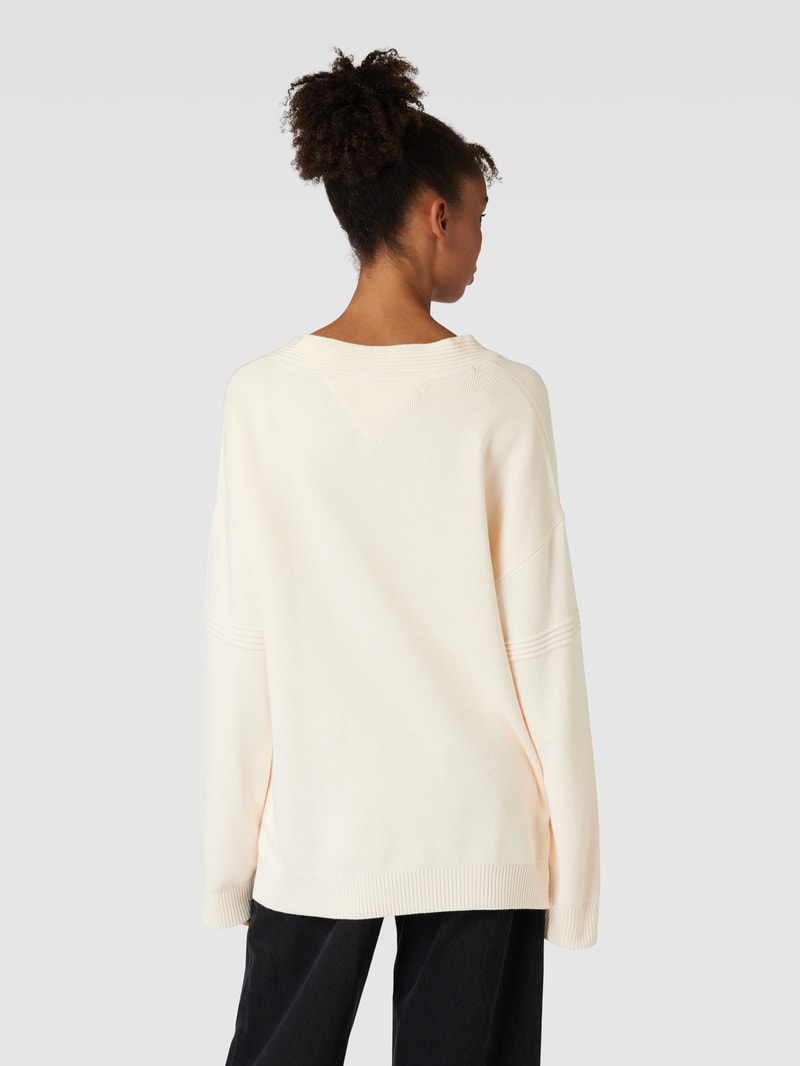 Strickpullover mit Label-Stitching Modell 'GRUNGE' in offwhite