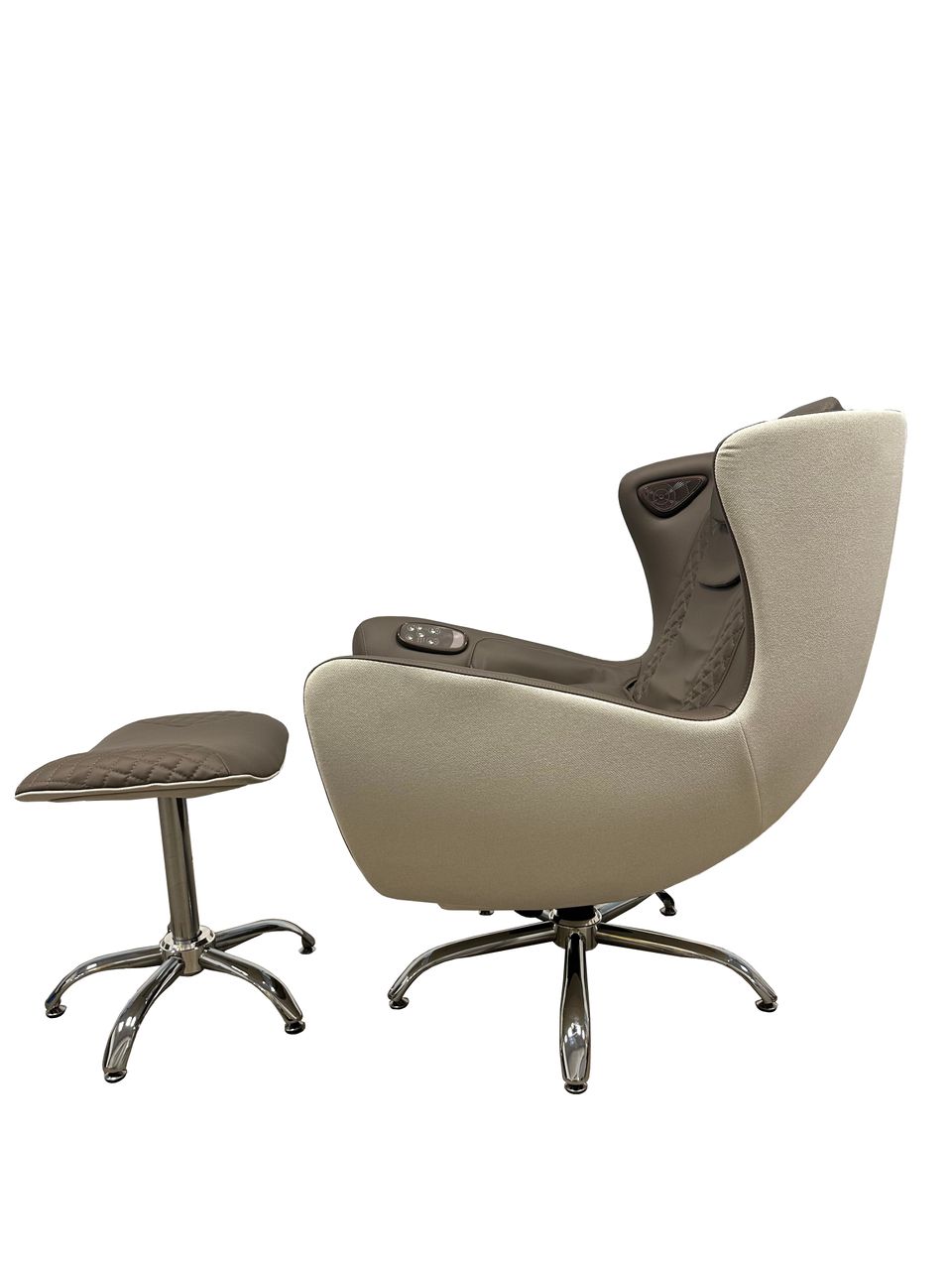 Happy Home elektrischer Massagesessel mit Hocker, Heizfunktion, Lautsprecher & 3D Mechanismus HWP71-BRN braun